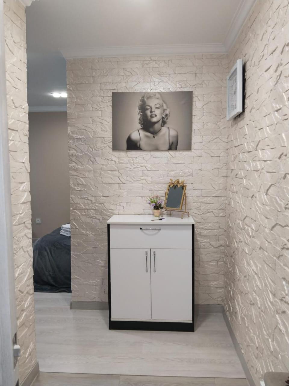 алиханова 10а Apartment